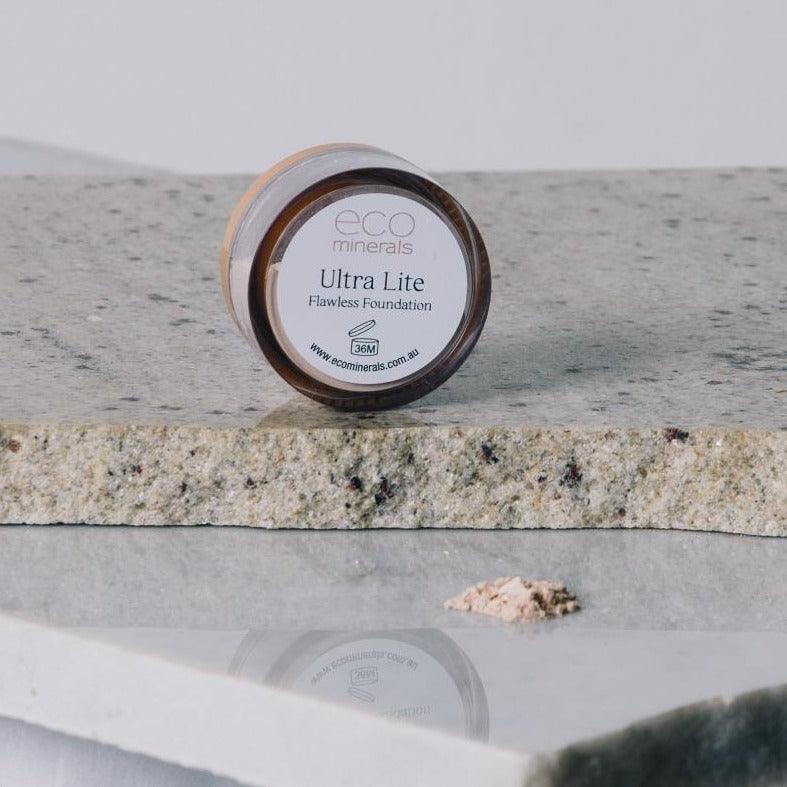 Pure Mineral Foundation - Flawless - Ultra Lite